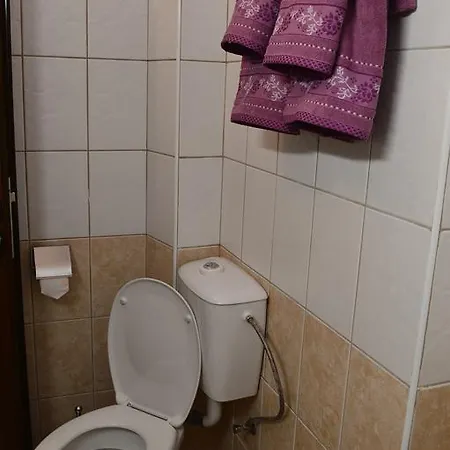 Irechek Apartmán *